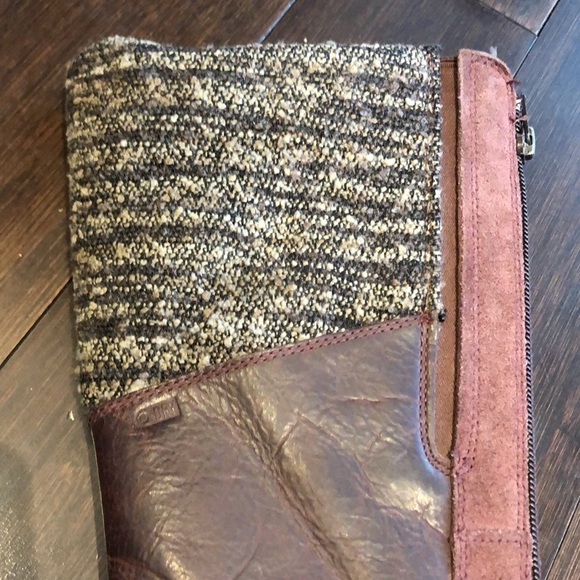 Merrell tall brown leather boots. Front zip. Warm! - Picture 4 of 11